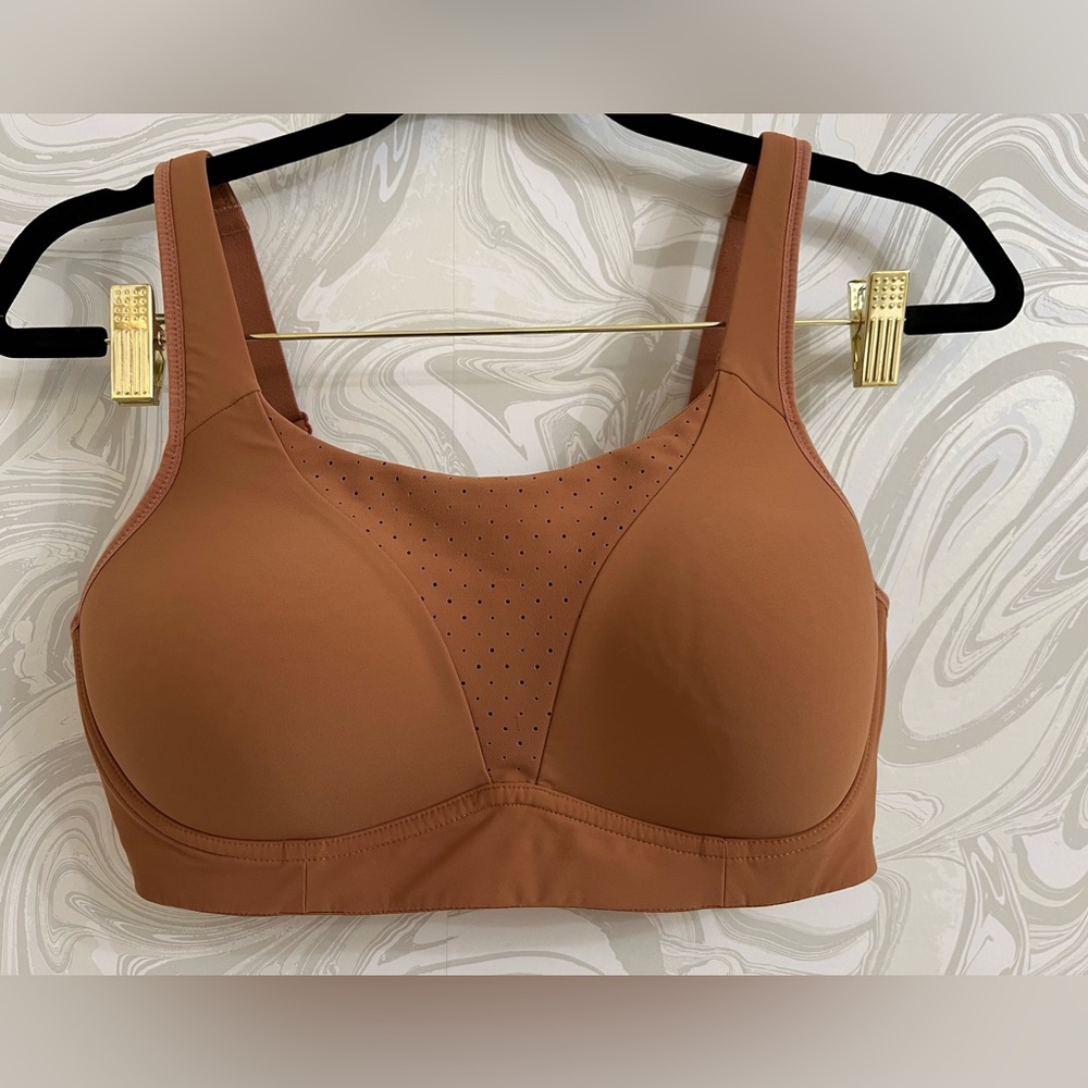 36D Lululemon Run Times high support Bra
